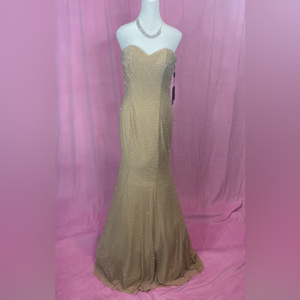 NWT La femme Prom dress size 16 - Picture 3 of 5